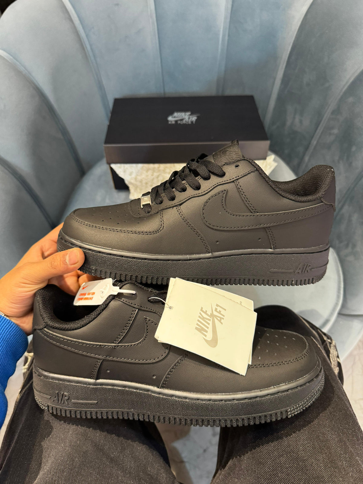 AIRFORCE 1  TRIPLE BLACK FULL LEATHER