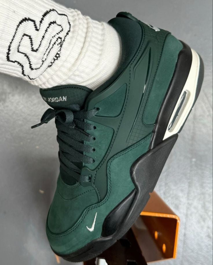 NIKE AIR JORDAN 4  RM NIGEL SYLVESTER FENCE GREEN