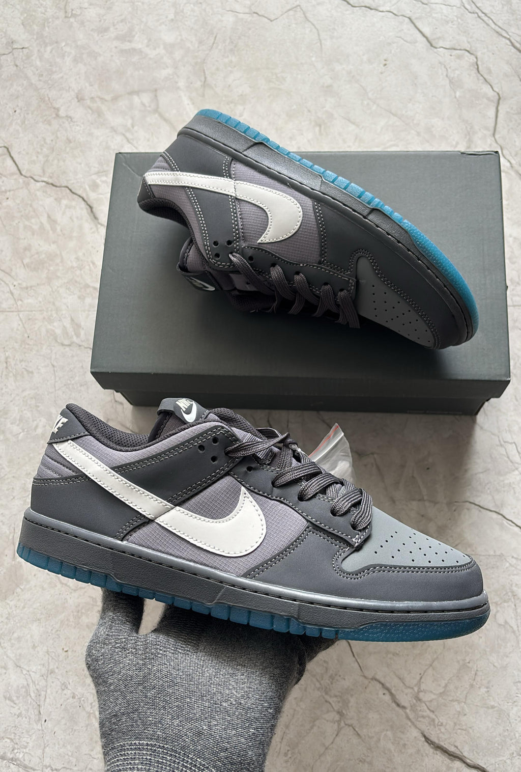 NIKE SB DUNK LOW ANTHRACITE