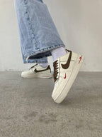 NIKE AIRFORCE ONE BROWN SWOOSH