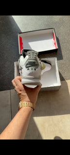 AIR JORDAN RETRO 4 WHITE CEMENT U.A