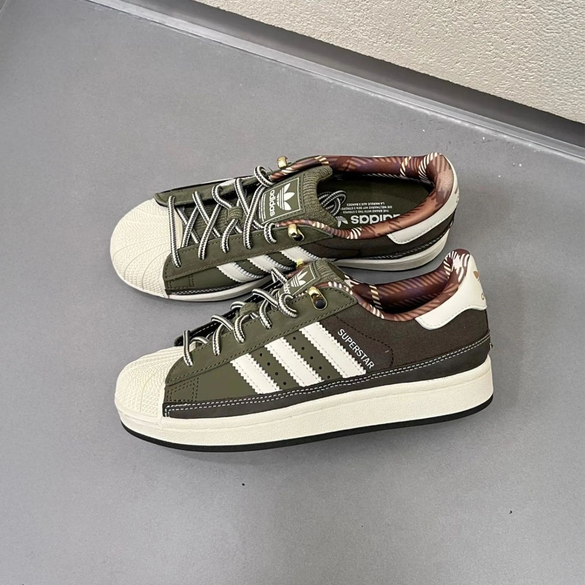 ADIDAS ORIGINALS SUPERSTAR 2ND GENERATION OLIVE GREEN WHITE SOLE