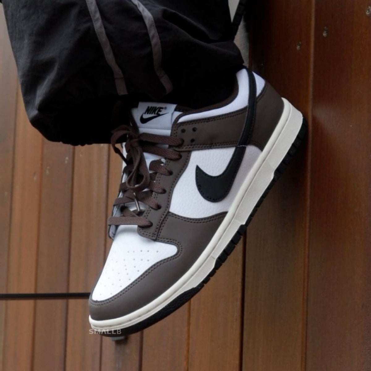 NIKE SB DUNK BROWN BLACK TICK