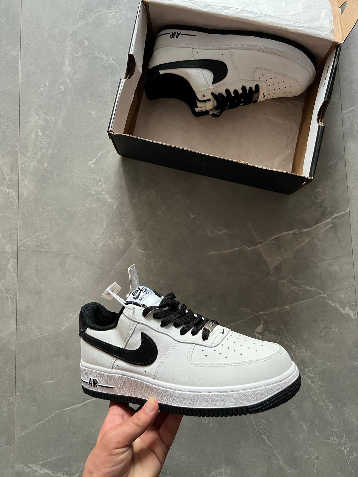 NIKE AIRFORCE  ONE