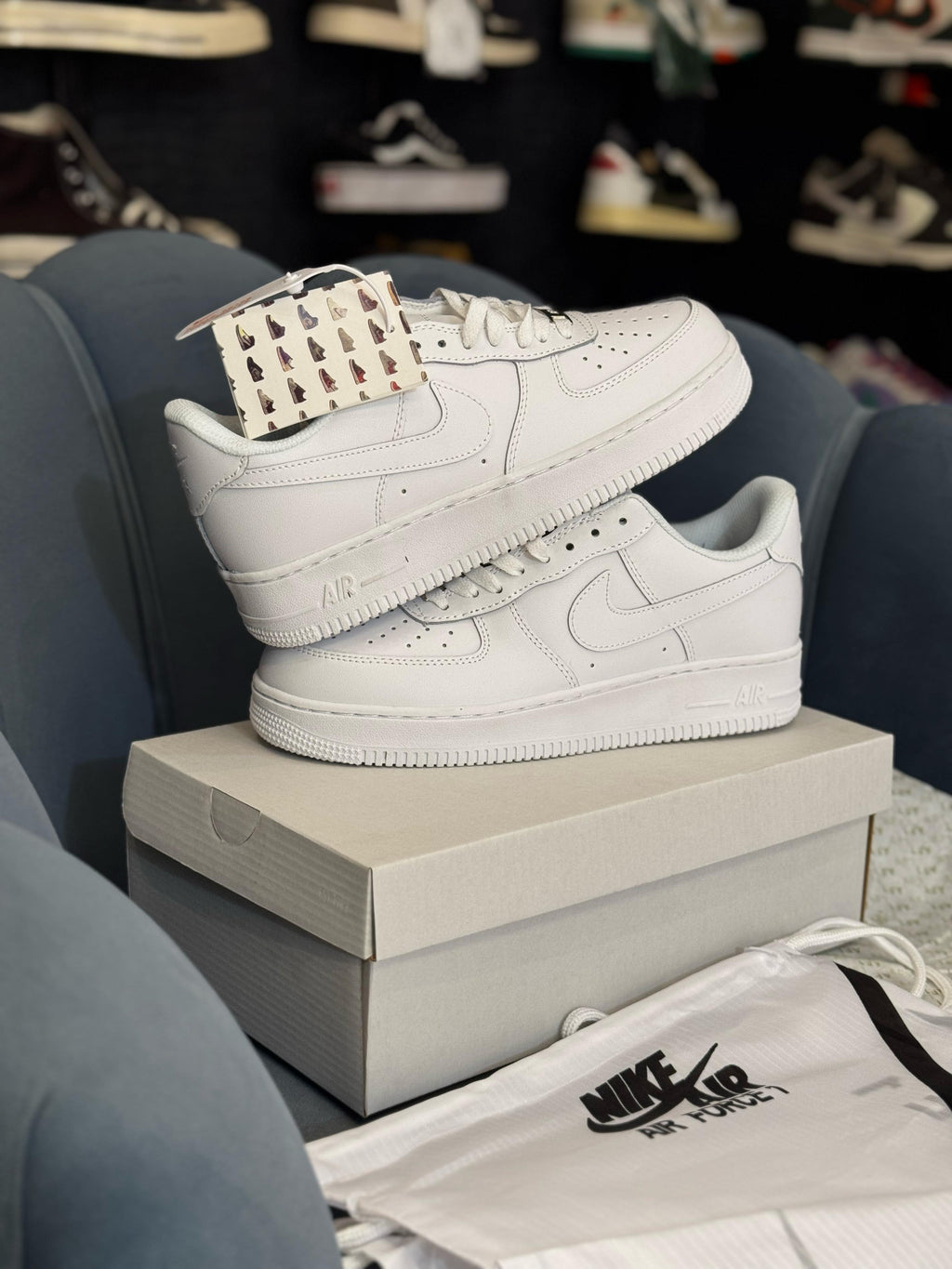 NIKE AIRFORCE 1 TRIPPLE WHITE U.A QUALITY