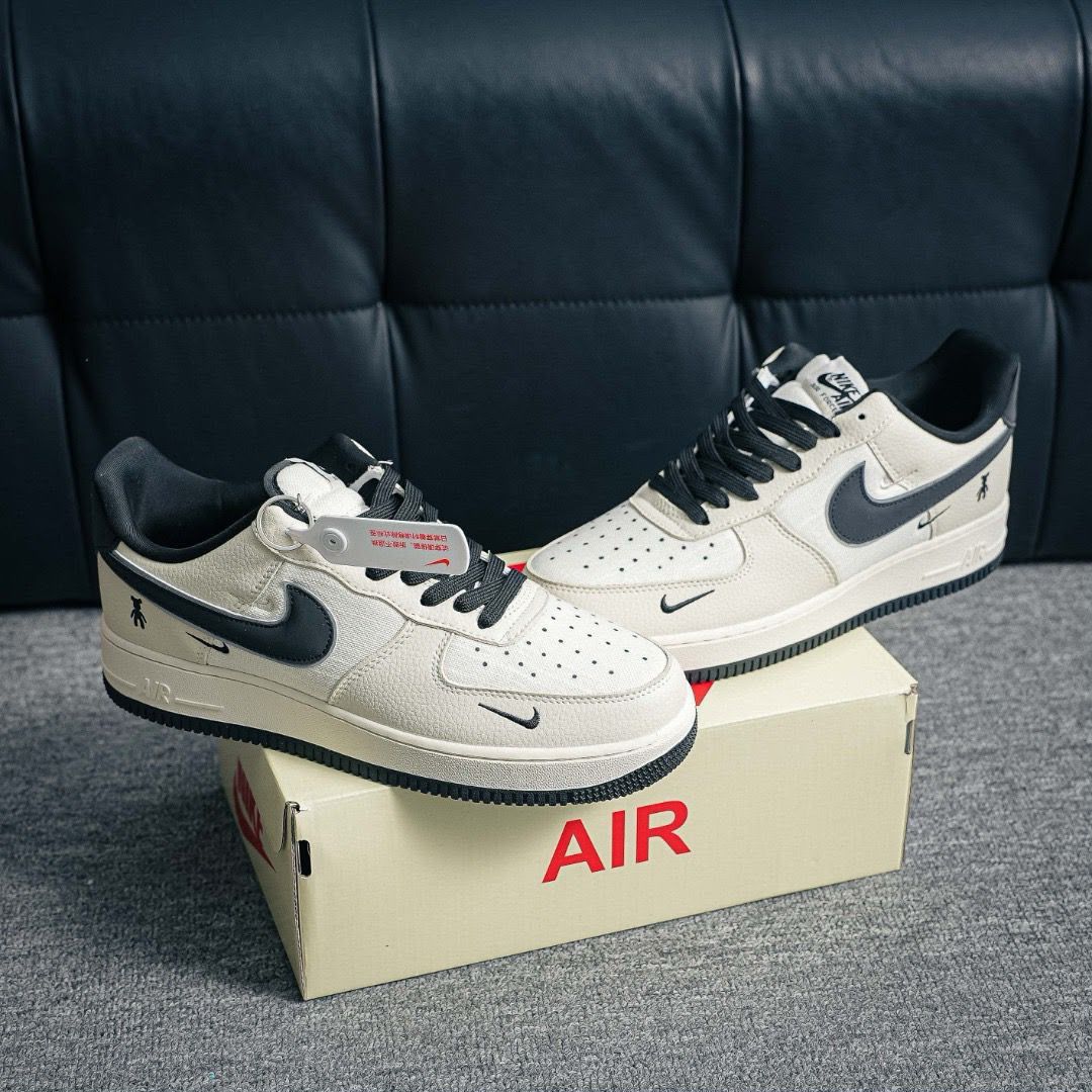 NIKE AIRFORCE 1 VIOLENT BEAR JOINT LINEN BLACK BEIGE