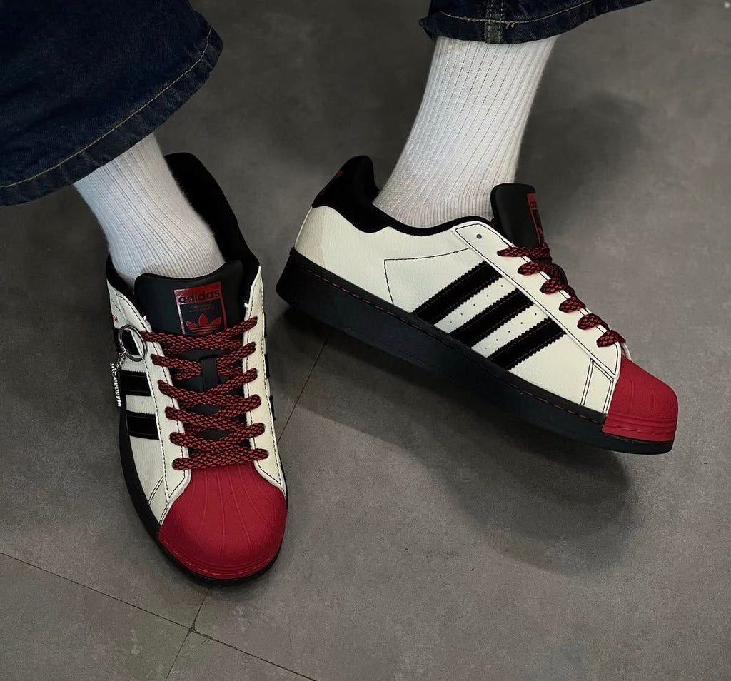 ADIDAS ORIGINALS  SUPERSTAR X BALMAIN KEYCHAIN