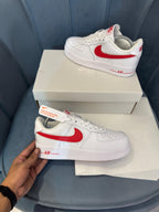 AIRFORCE 1 07 WHITE GYM RED
