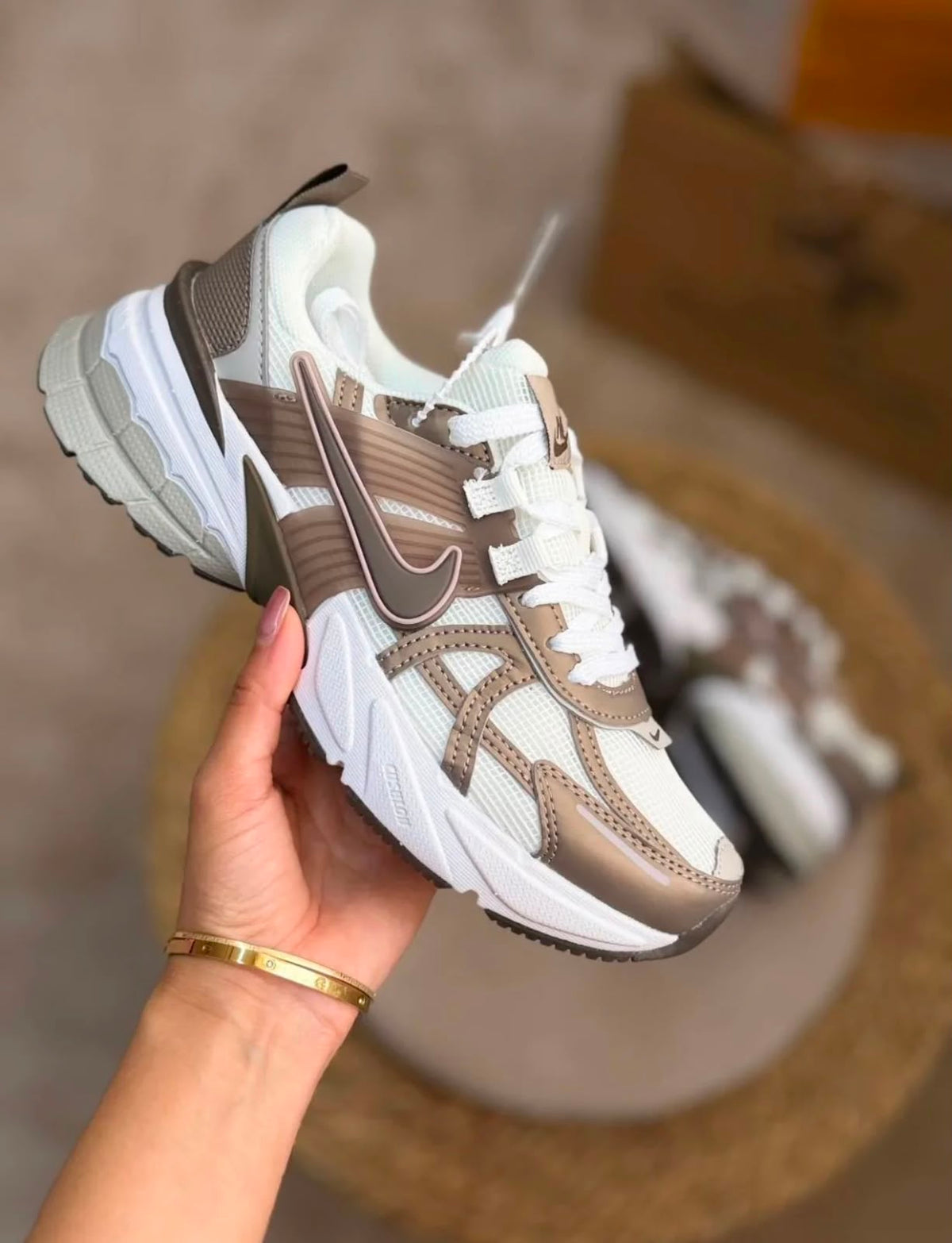 NIKE V2K RUN MINK BROWN SUMMIT WHITE