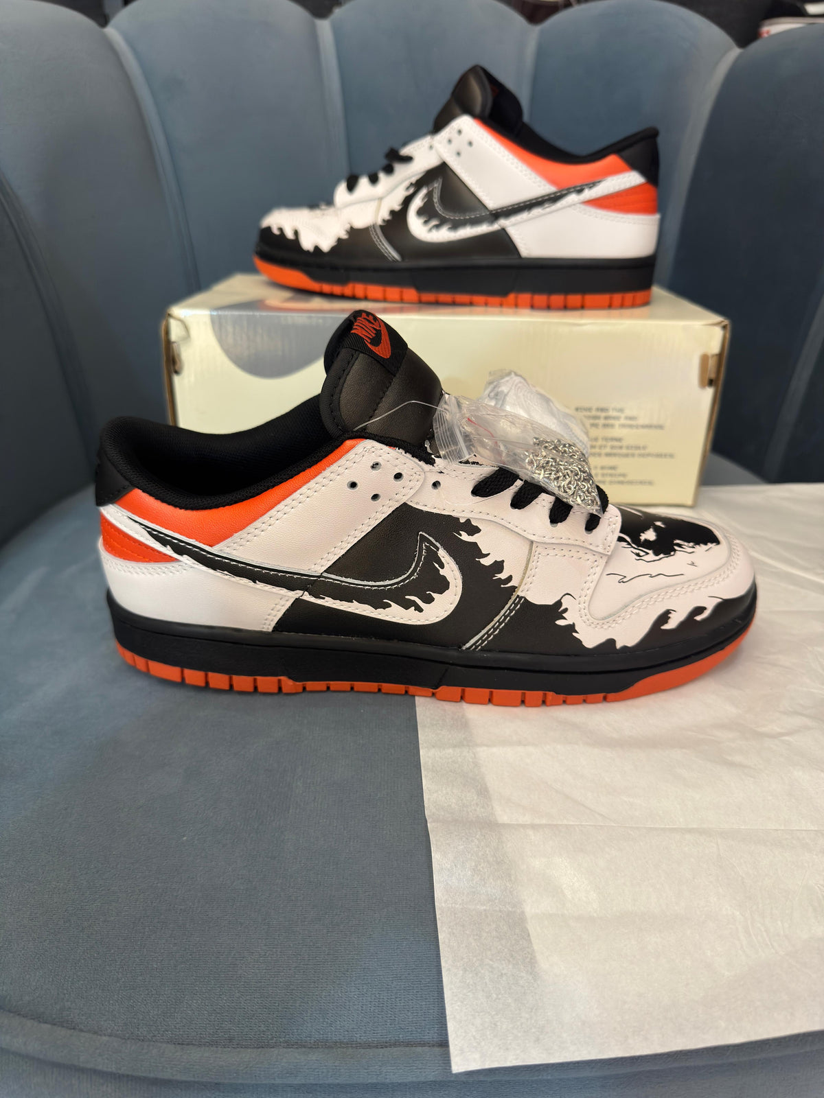 NIKE SB DUNK LOW GHOST RIDER