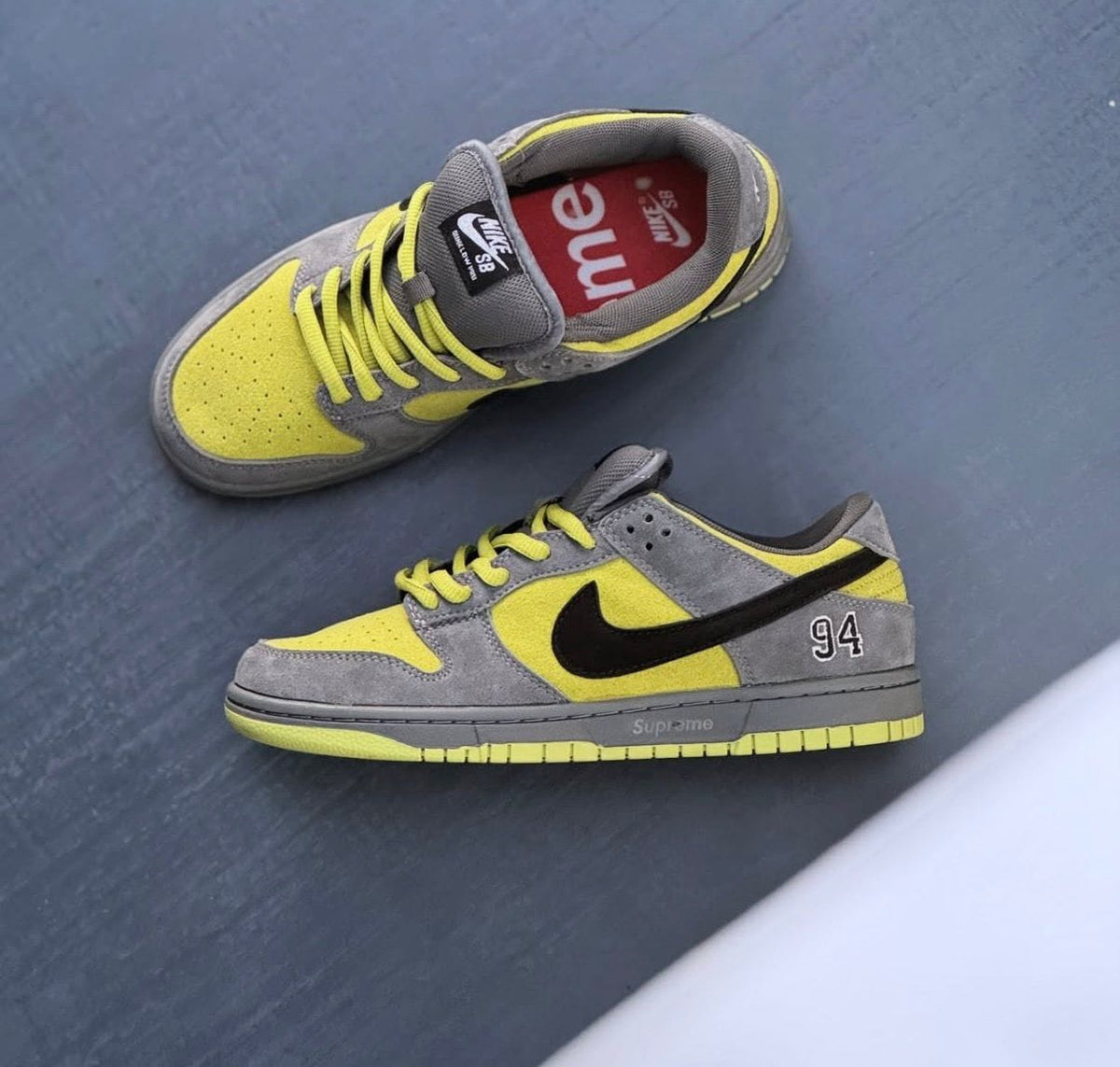 NIKE SB  DUNK SUPREME 94 CAMPER GREEN 2025