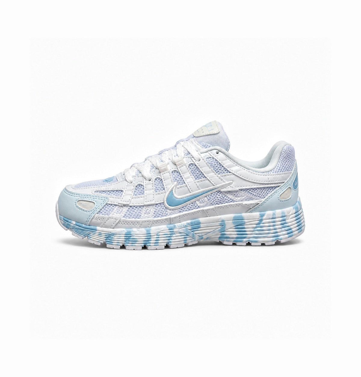 NIKE P 6000