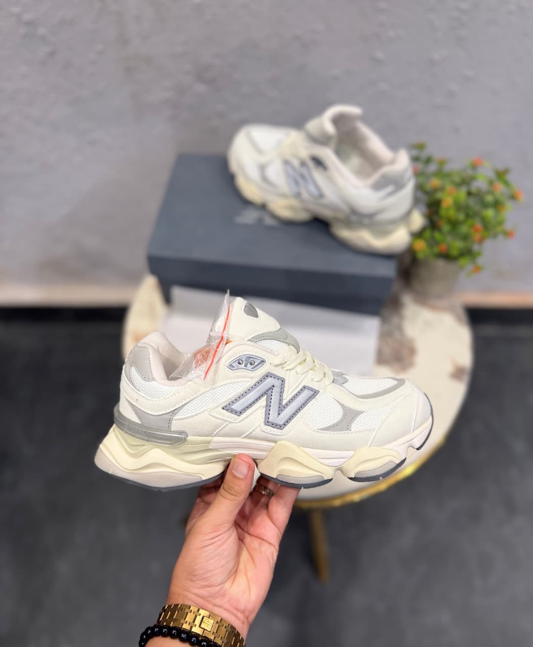 NEW BALANCE 9060 CREAM OG GREY
