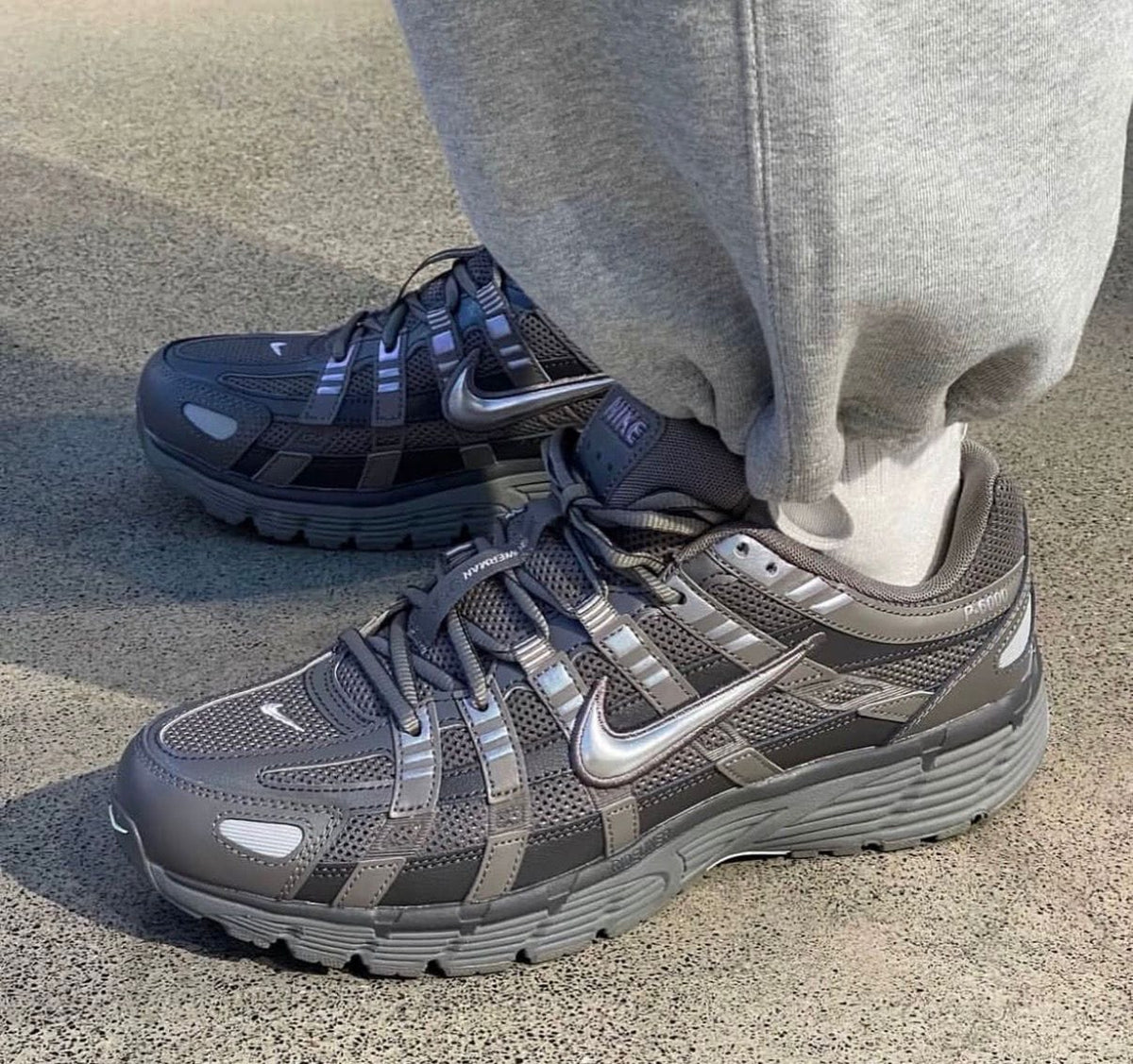 NIKE P 6000 TRAINER GREY