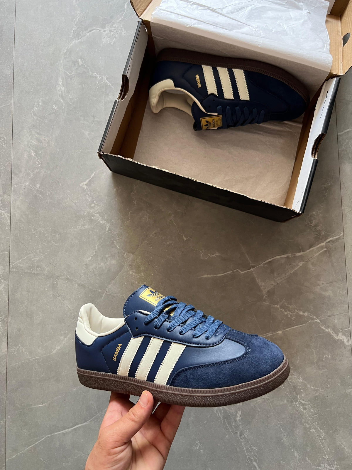 ADIDAS SAMBA