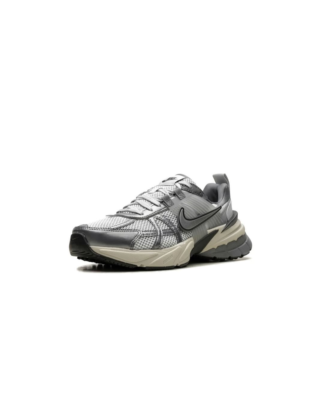 NIKE V2K RUN PLATINUM GREY AND SILVER